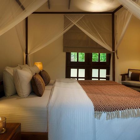 Villa Neem Tree House Kirinda  Exterior foto